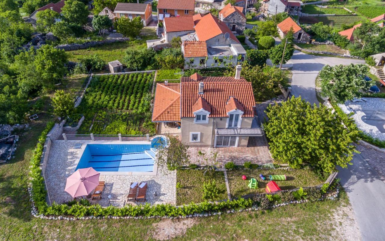 Holiday Home Memories And Joy Imotski Exterior photo